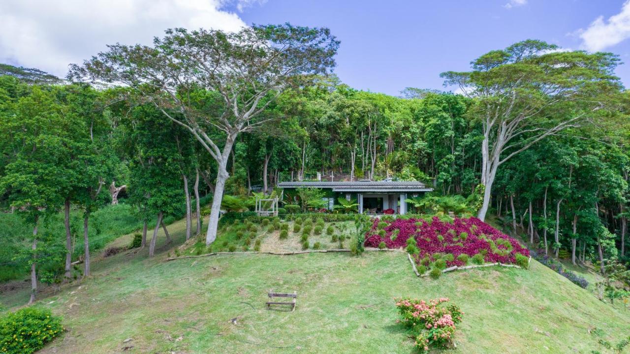 Green Cottage Chamarel Exterior photo