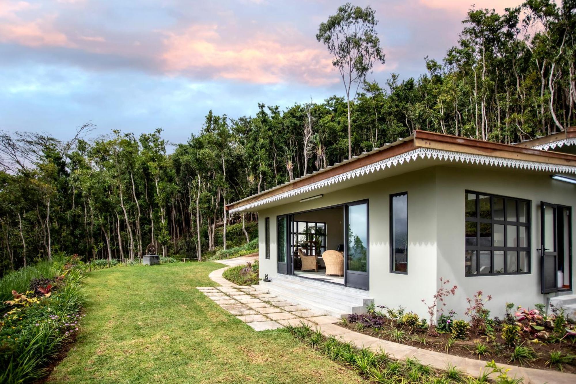 Green Cottage Chamarel Exterior photo