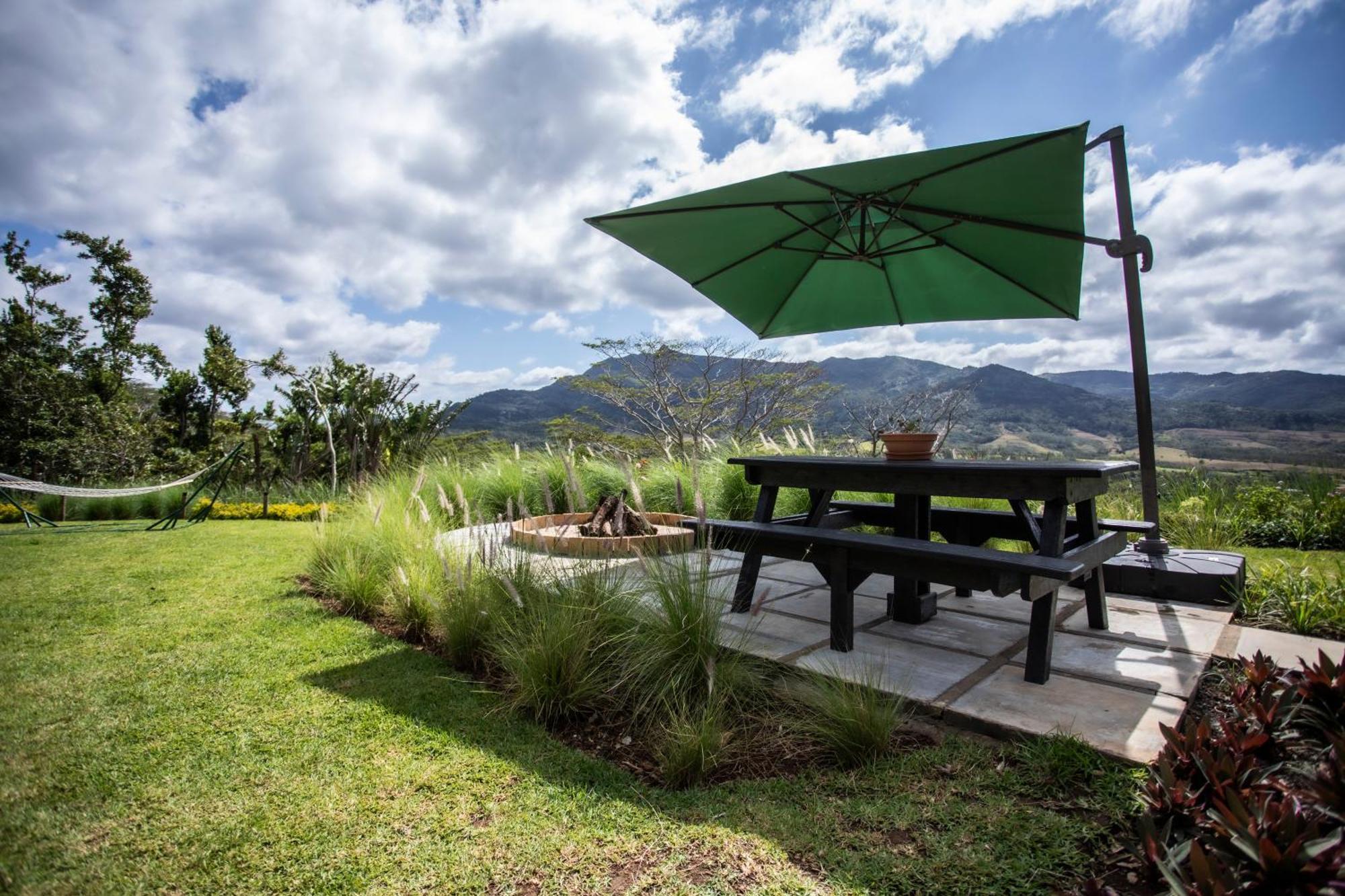 Green Cottage Chamarel Exterior photo